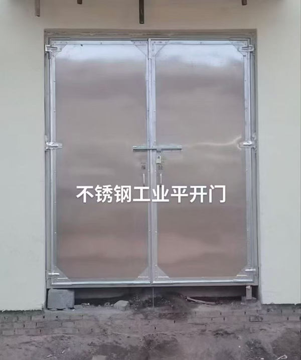 不锈钢凉州工业平开门在现代工业场景中的应用实践