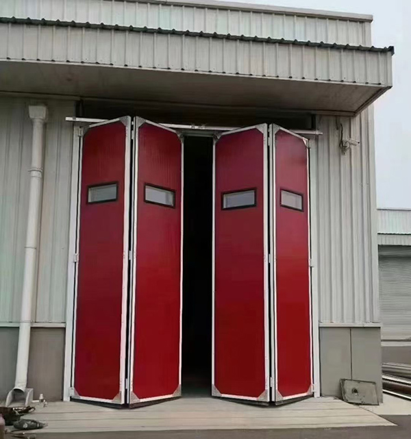 凉州工业折叠门在大型装配车间出入口的应用实例