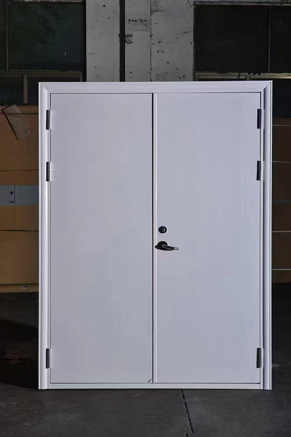 酒店项目完成公共区域凉州防火门布设